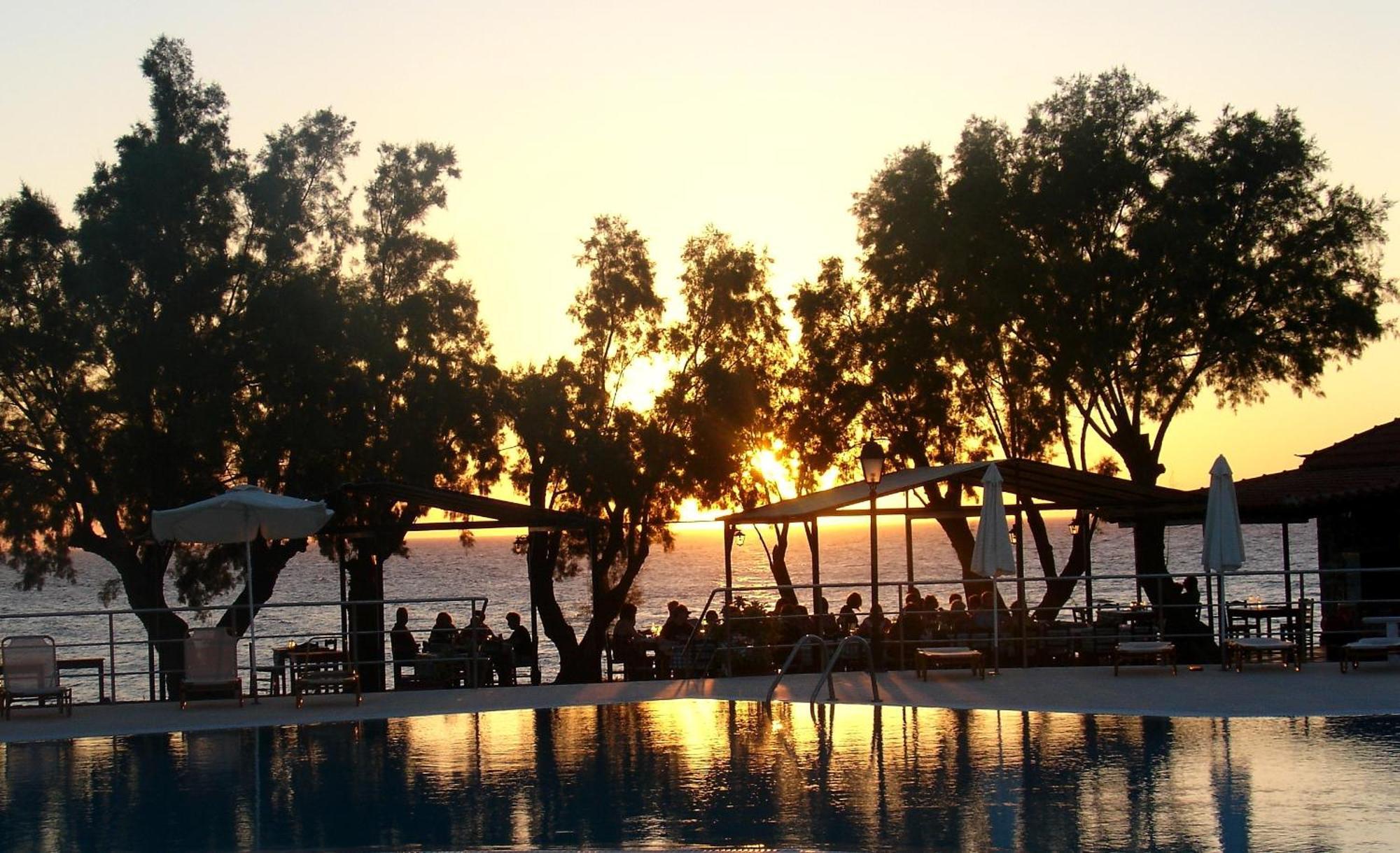Aphrodite Hotel Mythimna Exterior foto